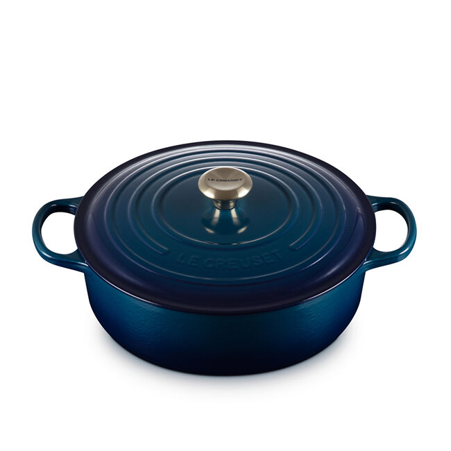 Shallow Round Dutch Oven, view 1